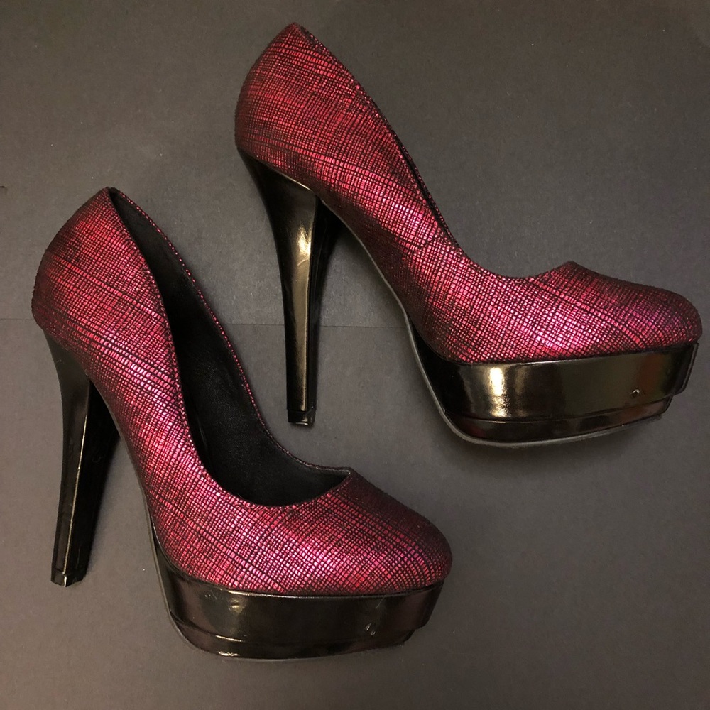 NWOB JustFab Flirty Shiny Platform Heels - Picture 2 of 8